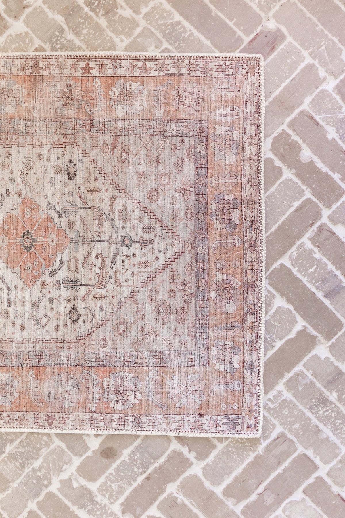 Washable rug | spill-proof | Evie | Vintage design – HomeBase Rugs