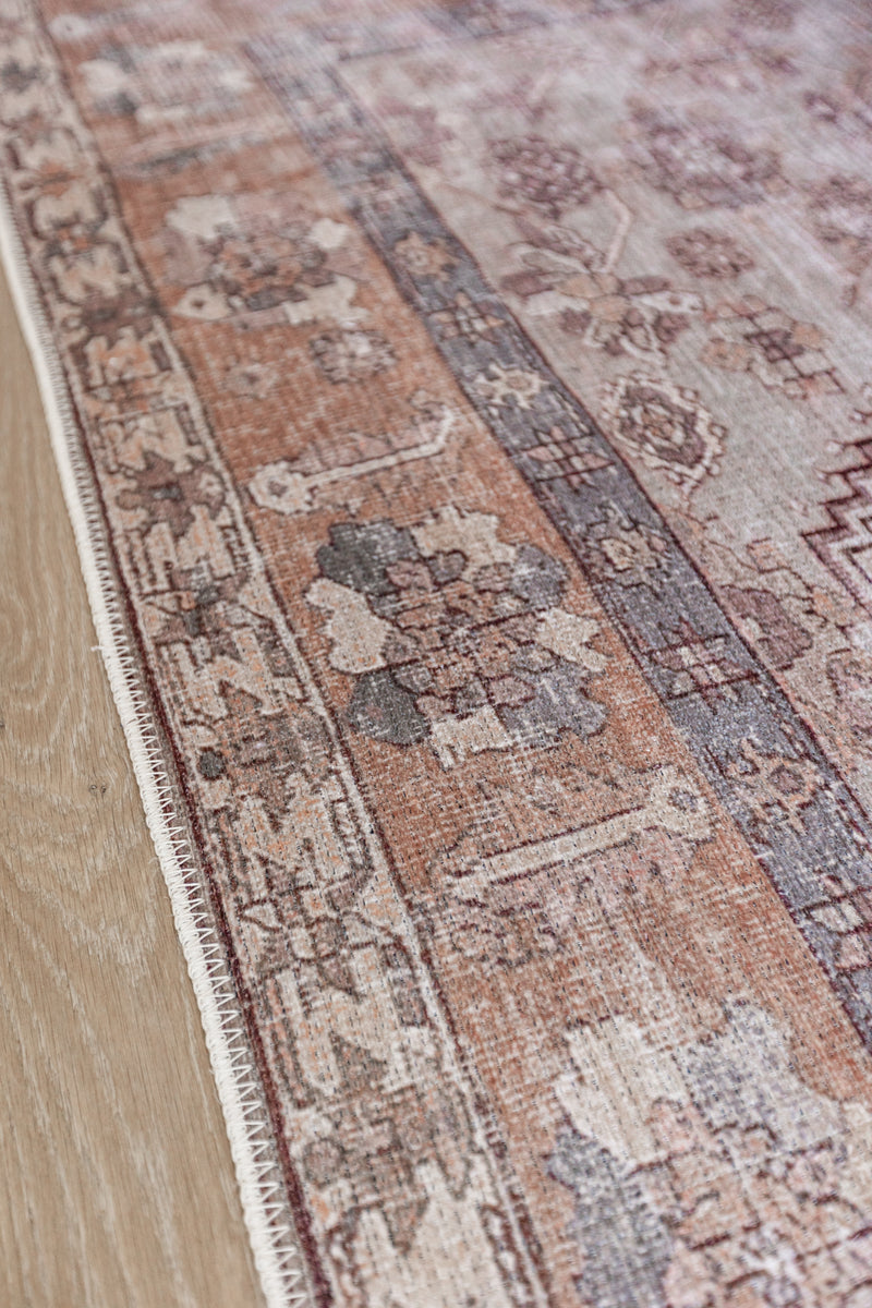 Washable rug | spill-proof | Evie | Vintage design – HomeBase Rugs